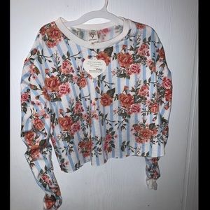 Cropped long sleeve